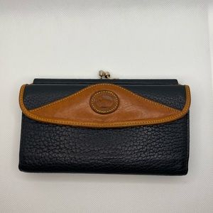 Dooney and Bourne wallet. Navy Blue.
